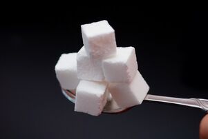 真性糖尿病の栄養的特徴